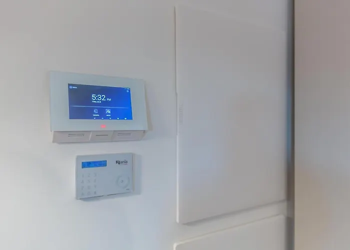 Luxury Trastevere Gym & Rooftop 5h Apartment Rom
