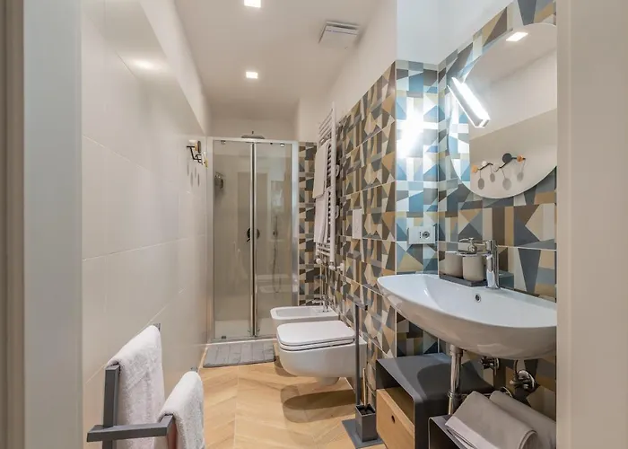 Luxury Trastevere Gym & Rooftop 5h Apartment