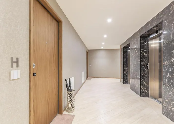 Luxury Trastevere Gym & Rooftop 5h * Rom